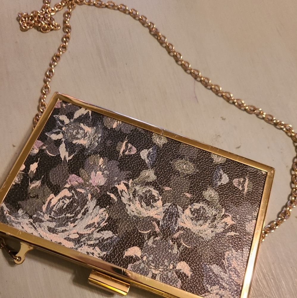 NWOT Cute little gold and black purse hard case NEW hp🔥🔥🔥 - Picture 3 of 6